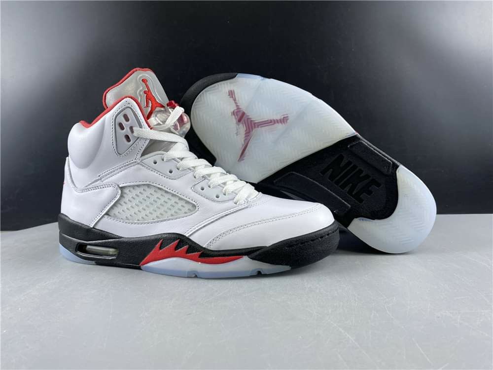 Air Jordan 5 x Fire Red