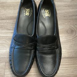 Like New SAS Shoes Size 10 1/2 Black Leather 