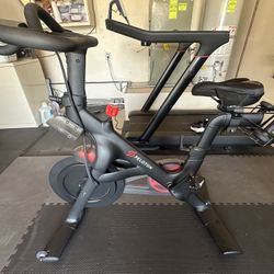 Peloton Bike