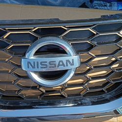 2014 To 2018 Nissan Sentra Grill 