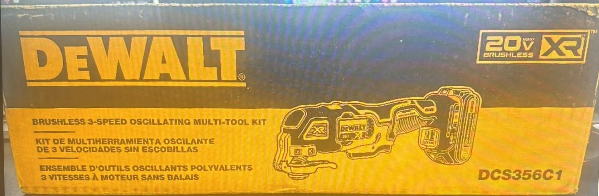DeWalt 20V Max XR Oscillating Tool Kit Battery And Charger Included (DCS356C1)
