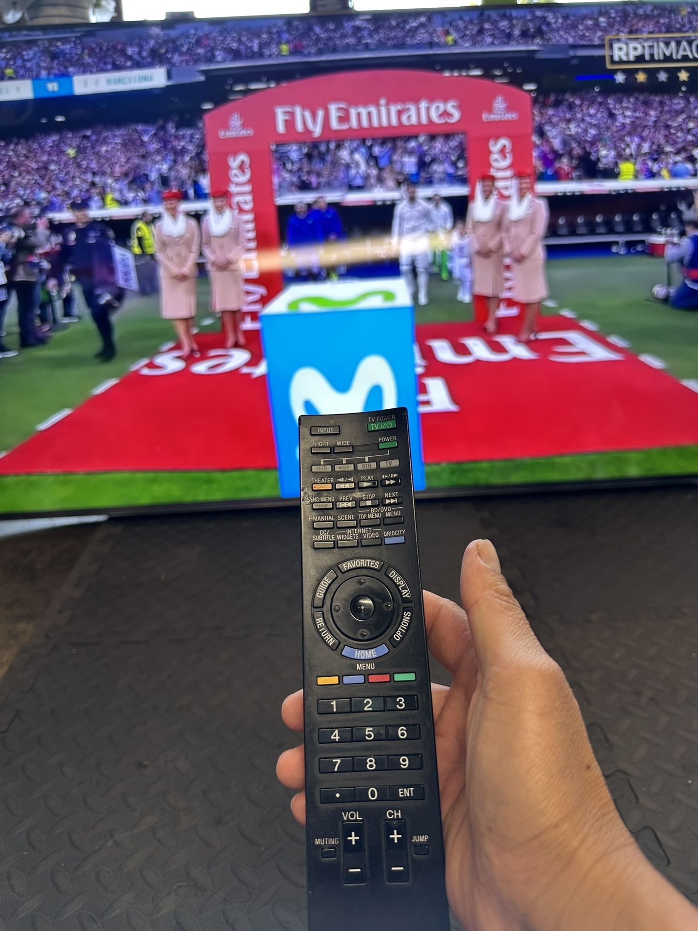 65” Sony 4k Smart Tv With Remote And Wall Mounted