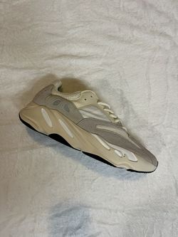 Adidas Yeezy Boost 700 “Salt”