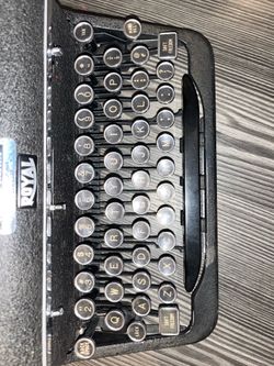 Antique type writer