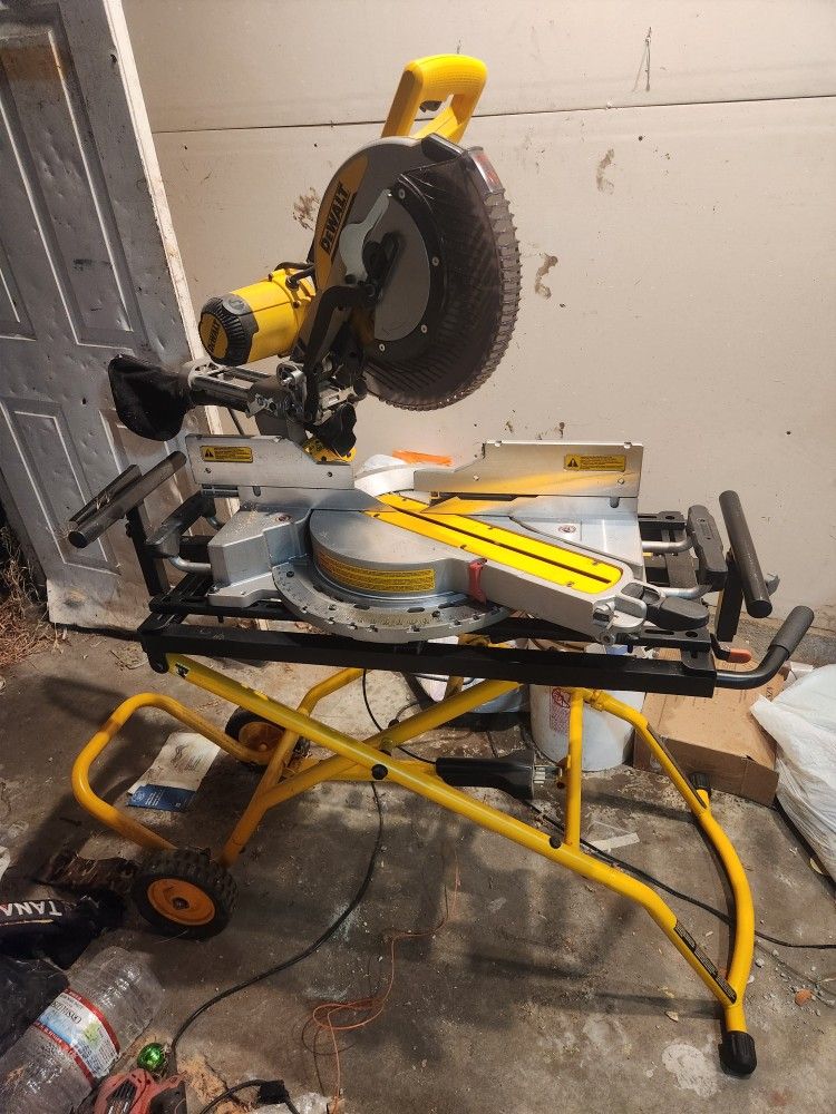 12 Inch Dual Bevel Dewalt Mitter Saw