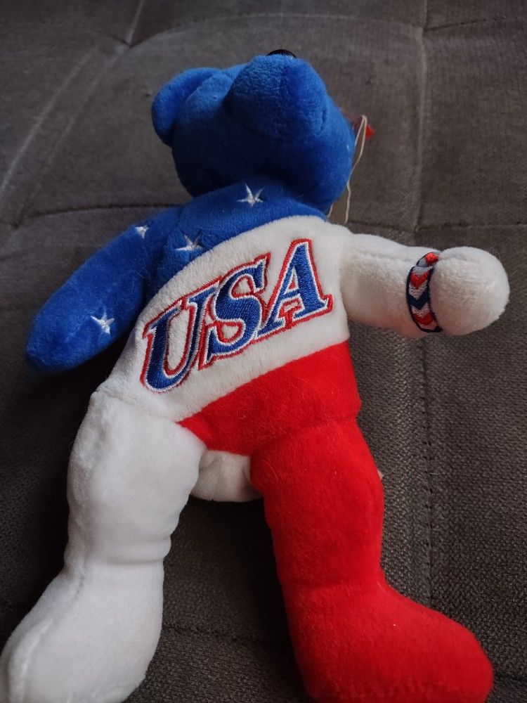 Collectable Bear..$5