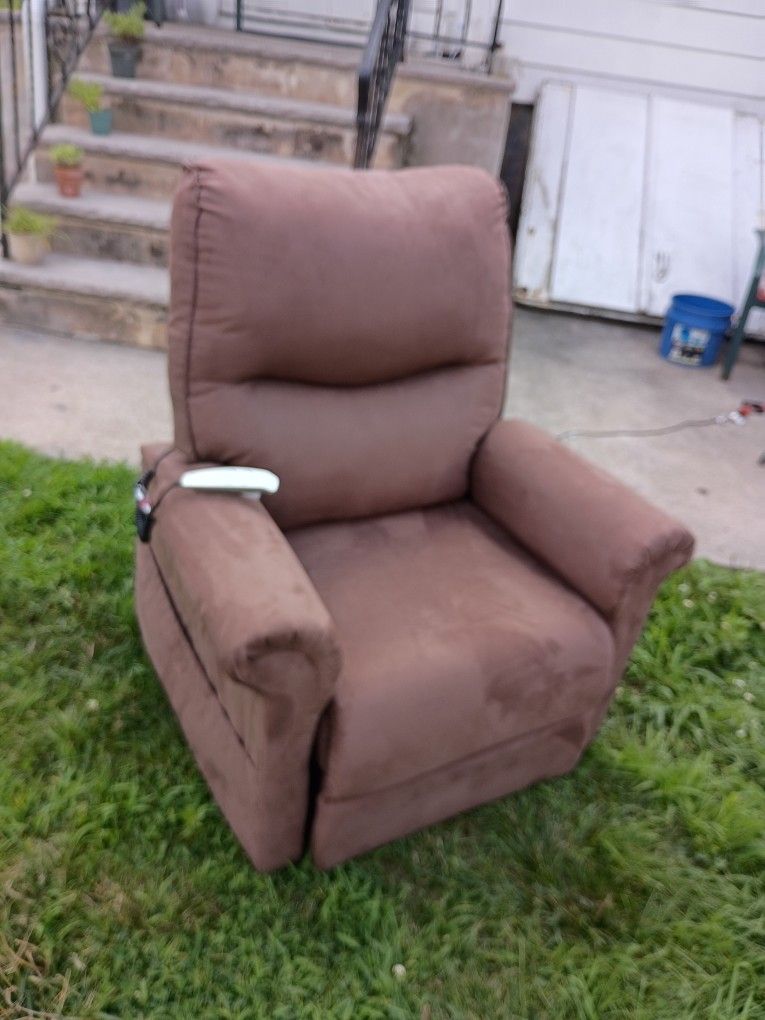 Hydraulic Lift Recliner Chair with Light Up Remote