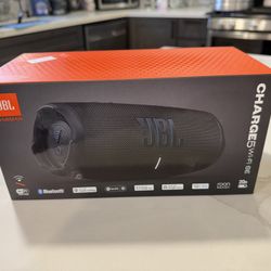 JBL Charge 5 Speaker