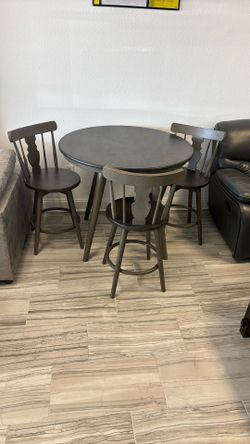 Floor Model Sorrento Gray Solid Wood Dining Table With Three Chairs. Great For A Small Space. Only $299. Same-Day Pick Up Or Delivery Available.