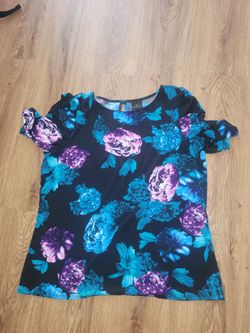New blouse L