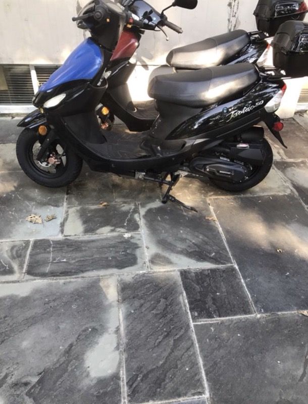 Moped 80 cc