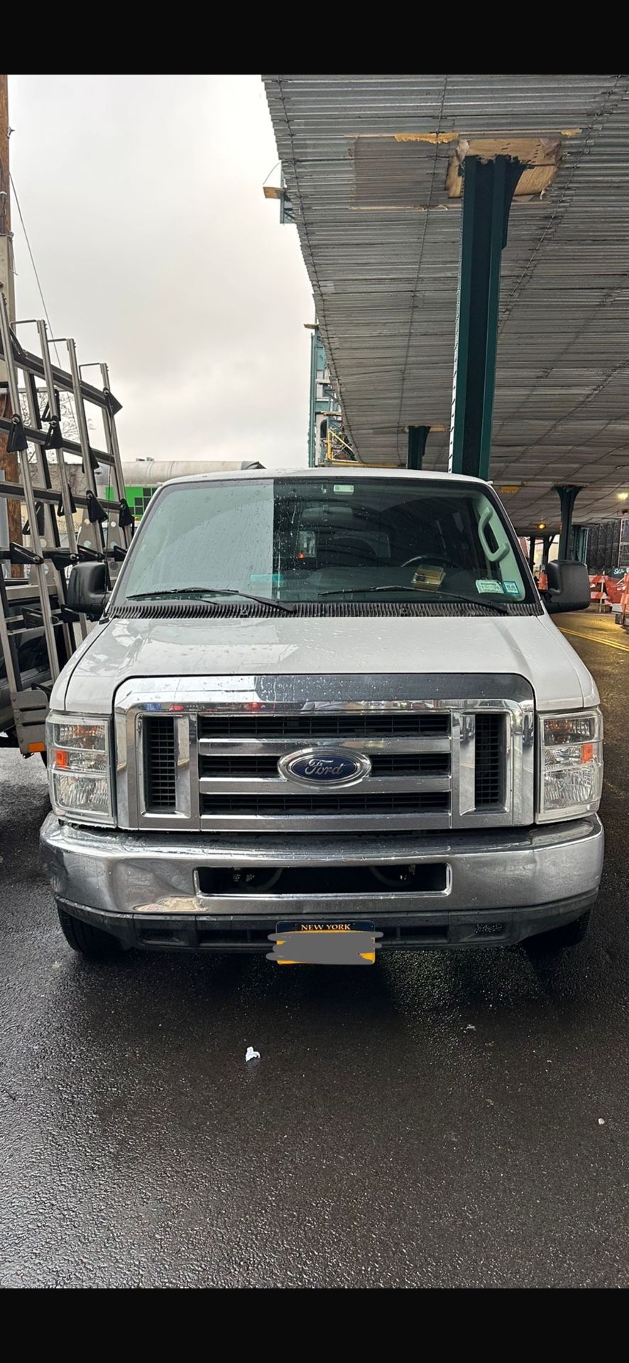 2012 Ford E-350