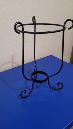 Black Wrought Iron Plant Stand