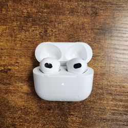 Airpods 3 With MagSafe Charging Case
| Fair Condition