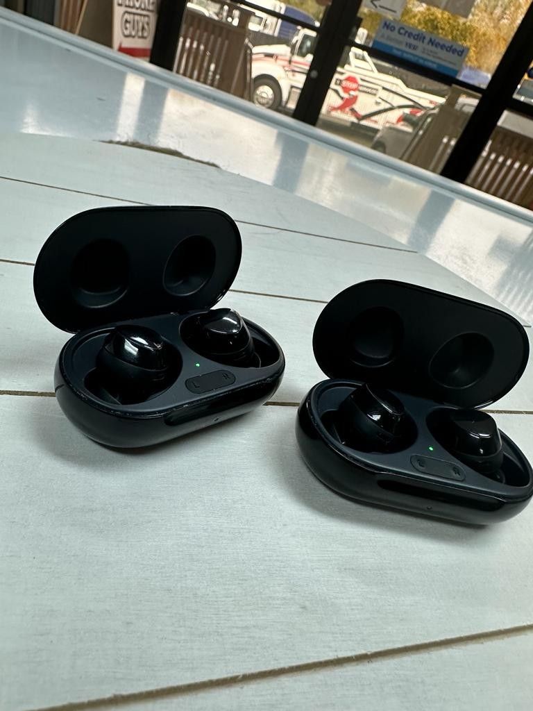 Samsung Galaxy Buds Plus Bluetooth Headphones 