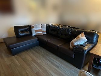 Sectional Faux leather