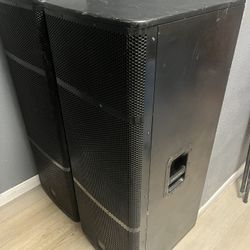 Dj System (Electro Voice / QSC / Numark)