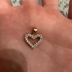 14k Gold Heart Pendant 2g + Free Ring