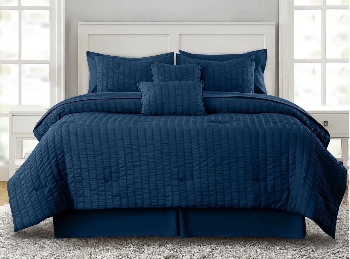 Lux Decor Collection Queen Seersucker Bedding Comforter Set – All-Season 10 Pieces Bed in a Bag Includes Comforter, Sheets, Pillow Shams, Bed Skirt & 