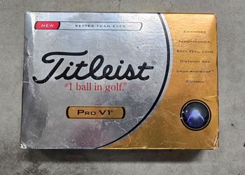 Titleist Pro V1 Golf Balls Box