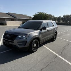 2017 Ford Explorer