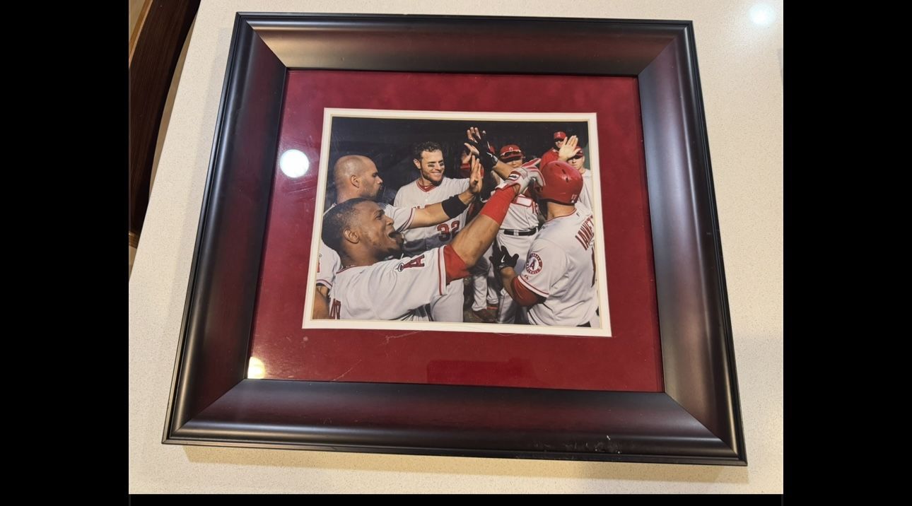 Los Angeles Angels 2 Wall Paintings and Large Pennant