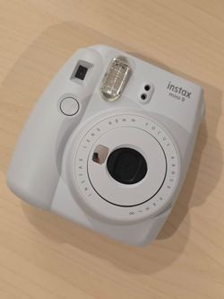 Instax Mini 9 Bundle - New