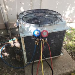 Air Conditioner/Aire Acondicionado 