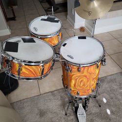 Gretsch Cocktail Drum Set