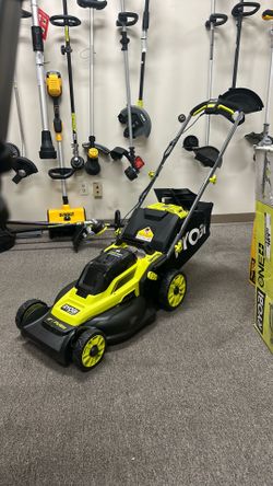 RYOBI ONE+ HP 18V Brushless 16 in. Cordless Battery Walk Behind Push Lawn Mower with (2) 4.0 Ah Batteries and (1) Fast Charger