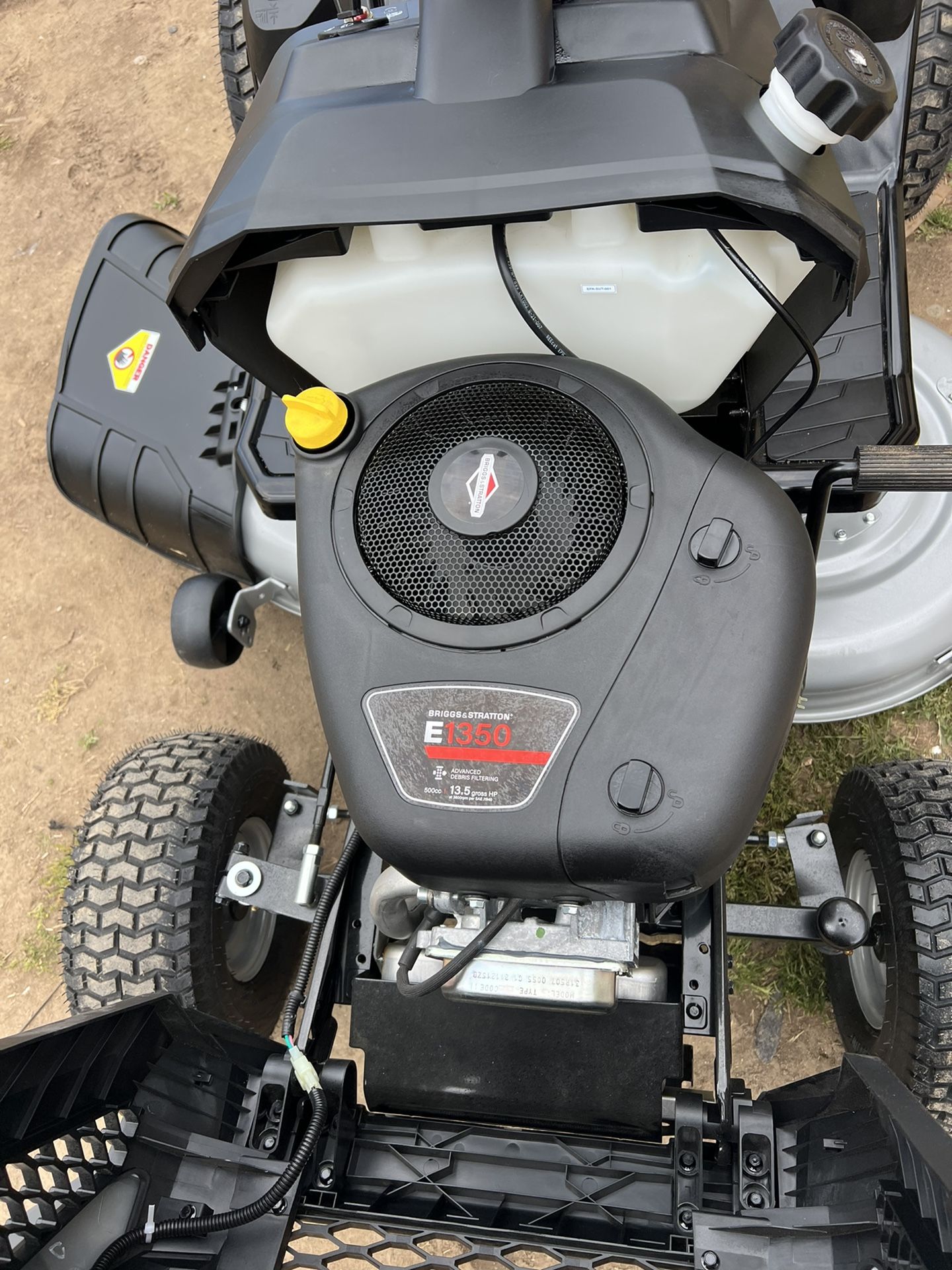 Murray MT100 42 in. 13.5 HP 500cc E1350 Series Briggs and Stratton