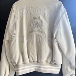 Tommy Hilfiger varisty crest jacket