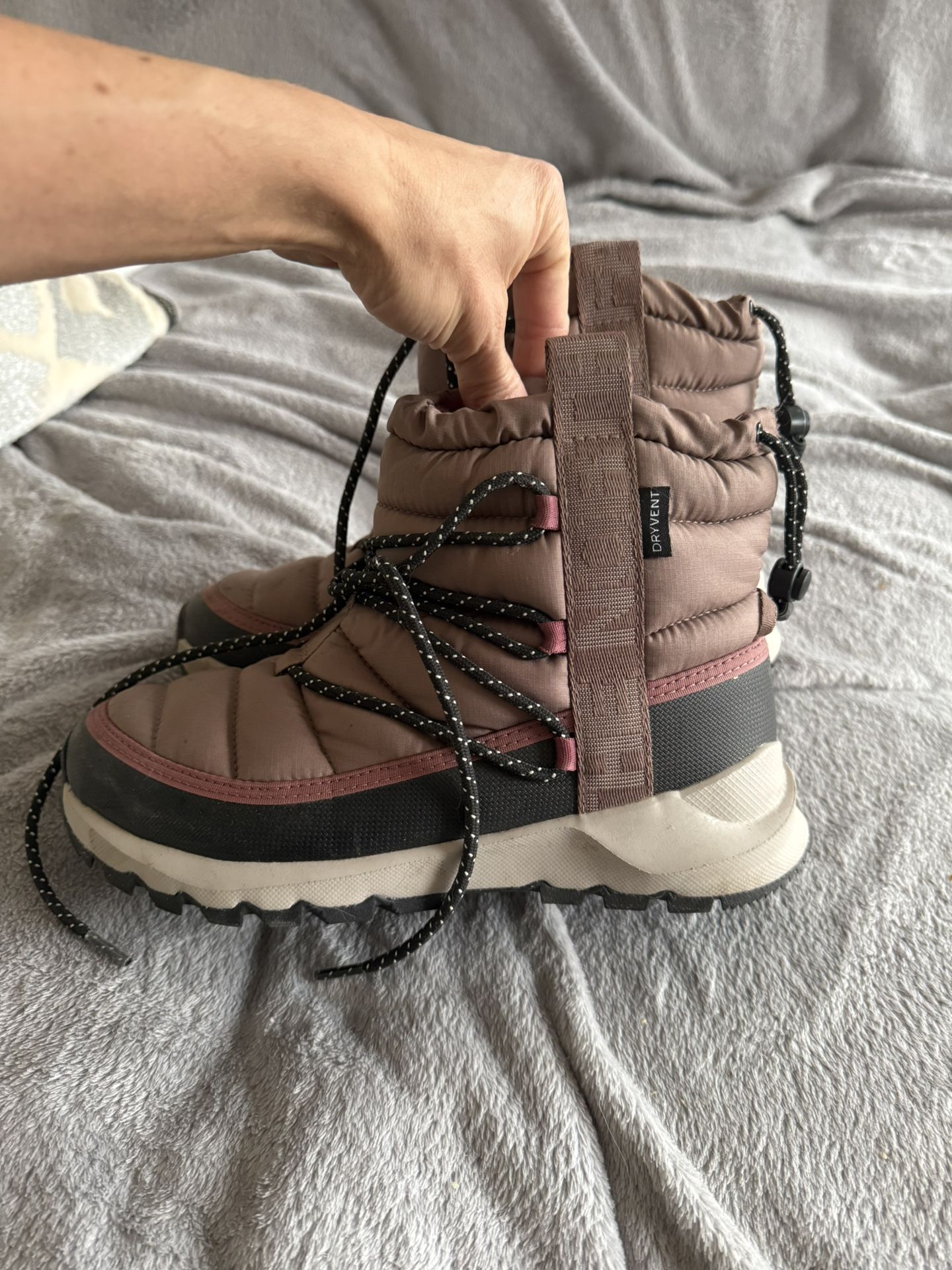 north face women snow boots 