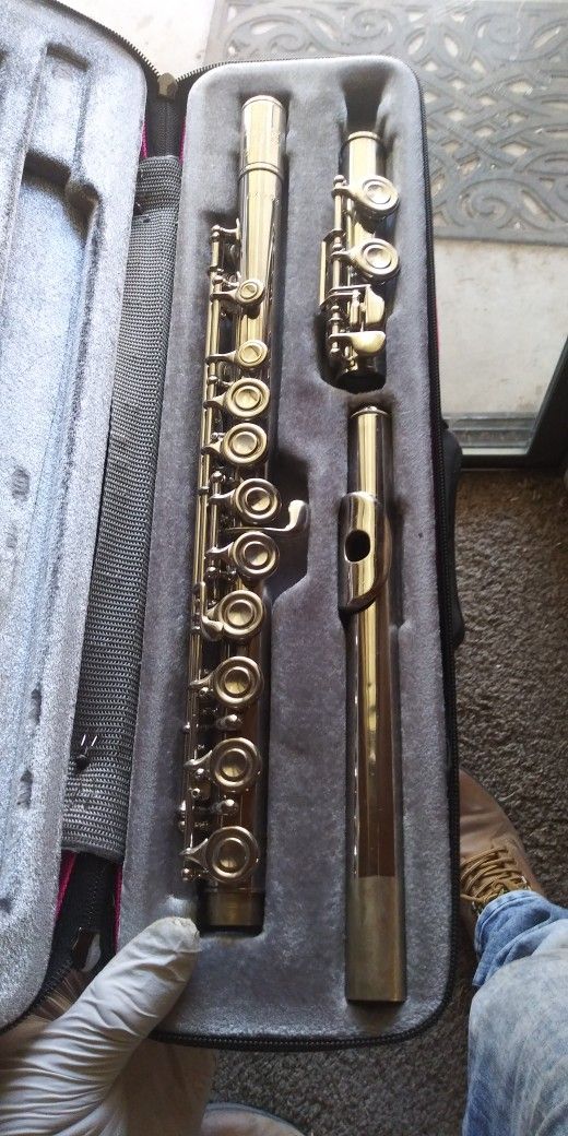 Artley Flute