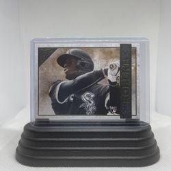 Luis Robert 2020 Topps “Gallery” Rookie Card #144