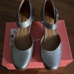 Womens Heels size 7.5 