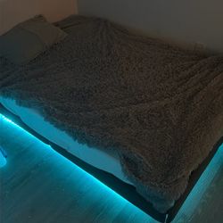 Floating Bed 