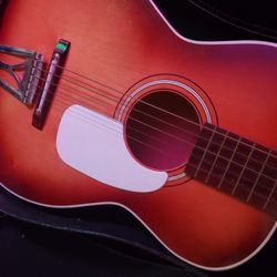 Paramount Parlor Sunburst Acoustical Guitar With Case