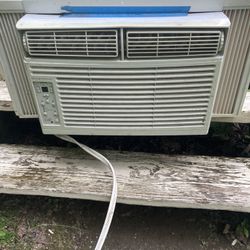 6000 BTU Air Conditioner 