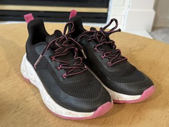 Girls Sneakers Size 1