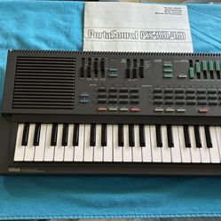 Yamaha PSS 360 Portable Keyboard