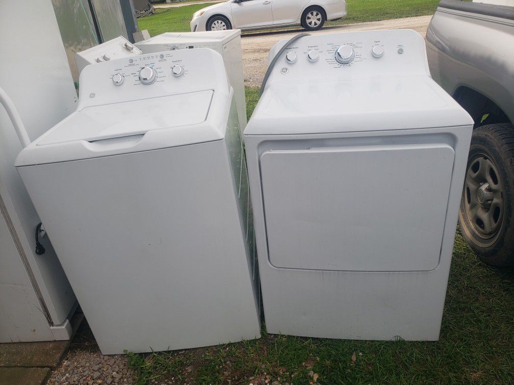 G.E. Washer/Electric Dryer