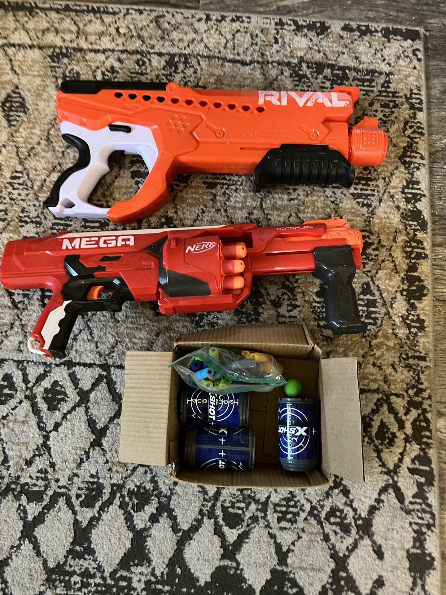 Nerf Guns With Extra Ammunition