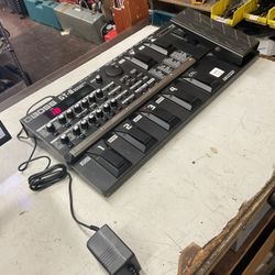 Boss GT-8 Guitar Effects Processor