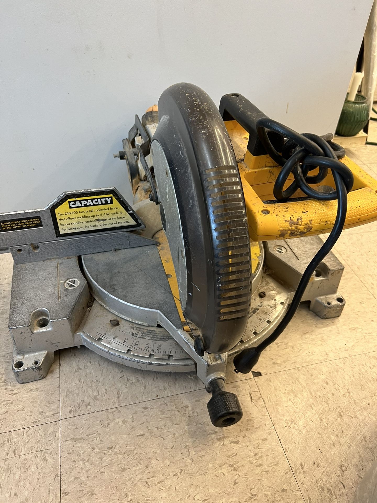Dewalt DW705 Miter Saw for Sale in Chesapeake, VA OfferUp