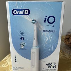 Oral-B Electric Toothbrush 