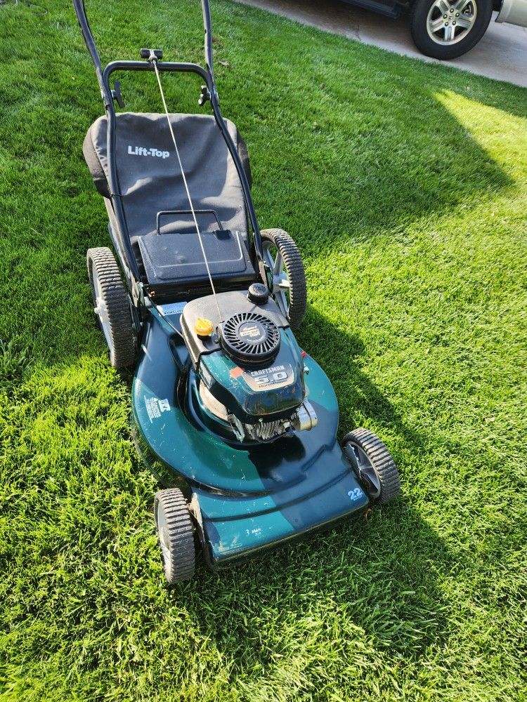 Craftsman 22-in 5 HP 195cc Big Wheel Push Lawnmower With Large Bag Three And One Full Tune Up Runs Great