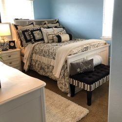 Full Size Bed With Shelves