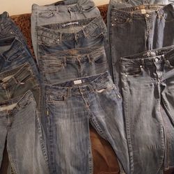 11 Pr Of Ladies Jeans