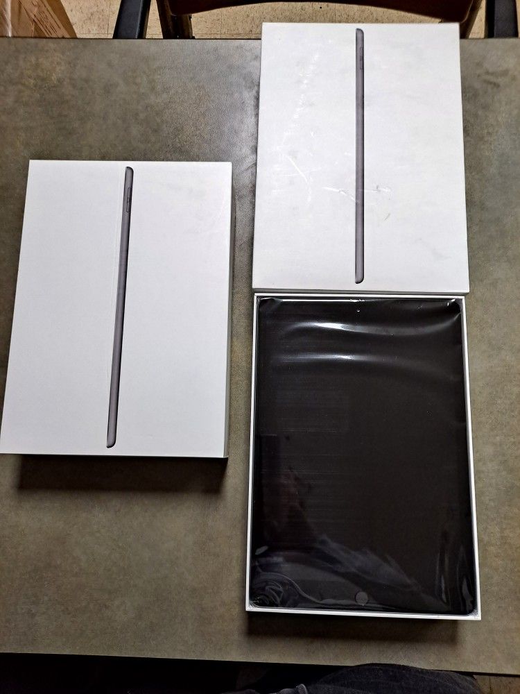 Ipad 8th Generation 32mm BRAND NEW